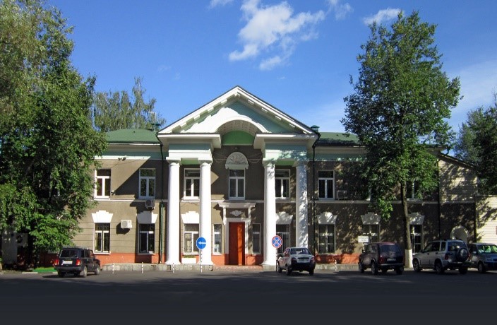 Chumakov-Center