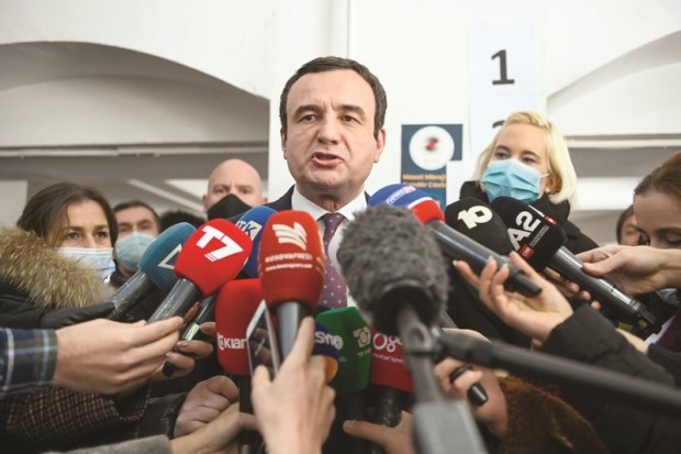 d-albin-kurti-sapprete-a-prendre-les-commandes-cbc56