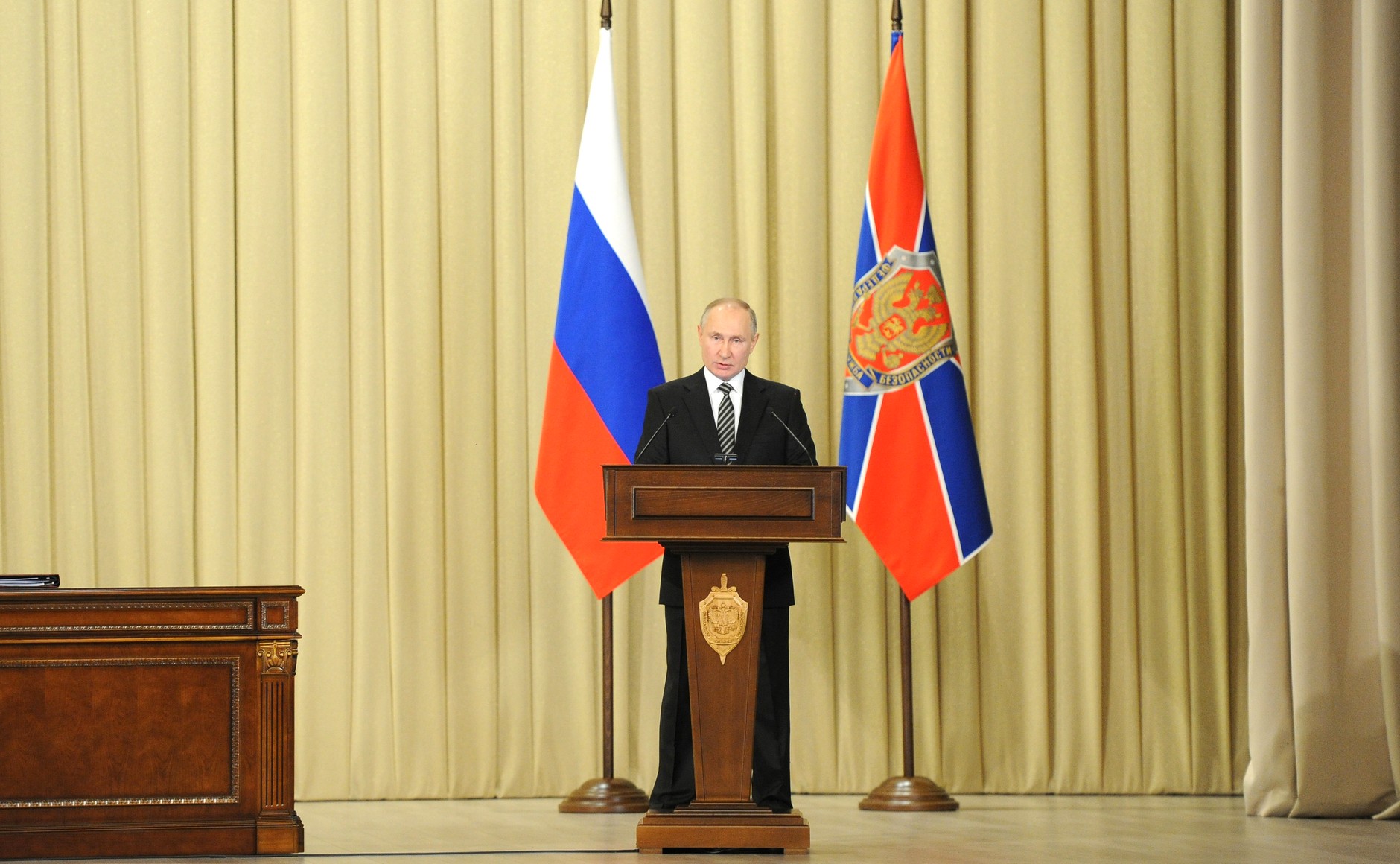 FSB PH 1 XX 5 Le président a tenu une réunion du conseil d'administration du FSB. Du 24 février 2021