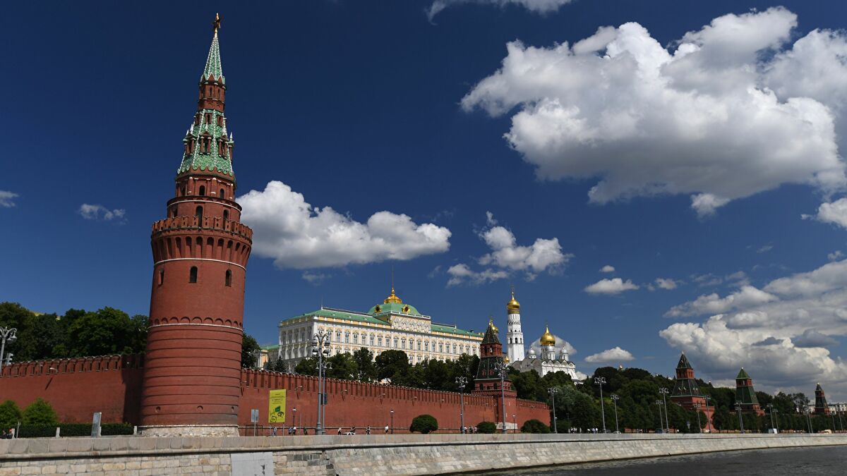 KREMLIN NUAGES 1036685773_0 160 3072 1888_1200x0_80_0_1_cf94edbb380254a91ed020adfd60250a