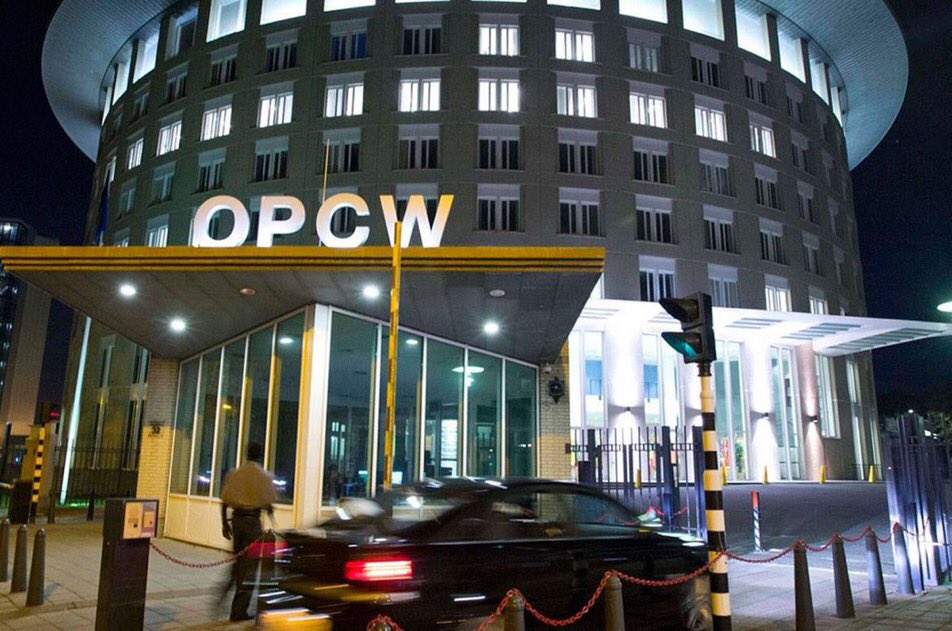 l'Organisation pour l'interdiction des armes chimiques (OIAC)