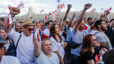 Des manifestants à Minsk