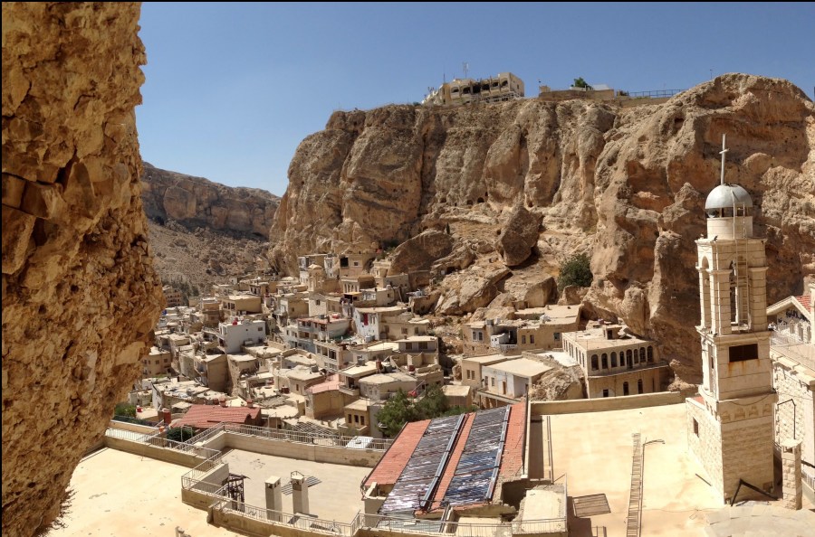 hero-29-dec-syria-maaloula-arthur-herlin-wp-e1473686169982
