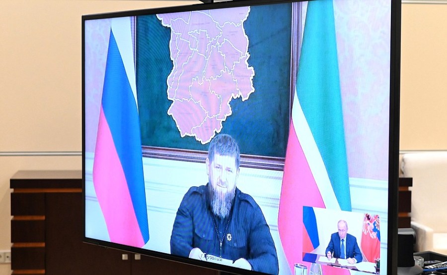 Kremlin 4 SUR 4 DU 23.06.2021- Réunion de travail avec le chef de la Tchétchénie Ramzan Kadyrov 23 juin 2021