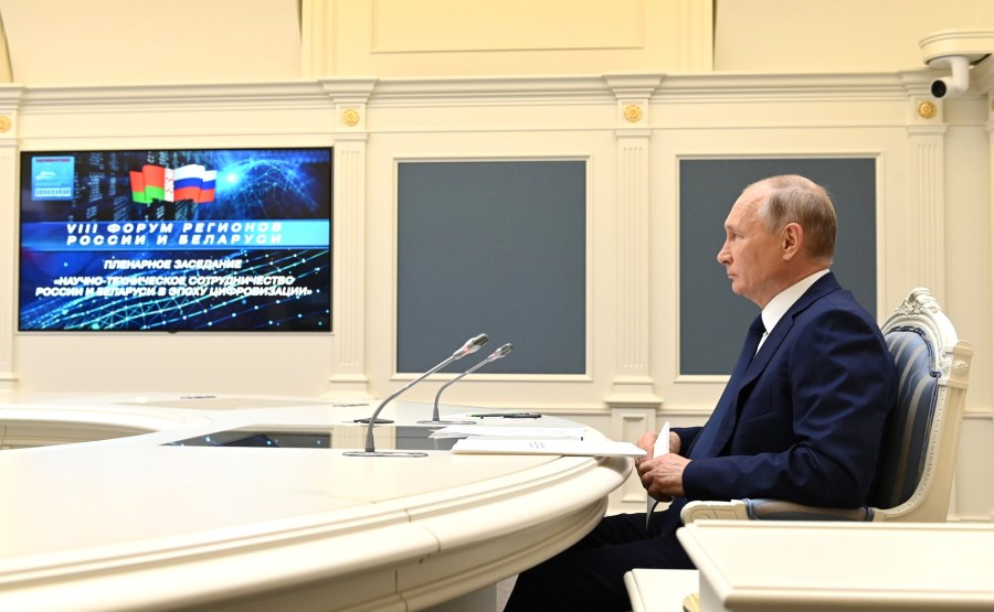 8e Forum 1 SUR 8 des régions russe et biélorusse - 1 juillet 2021 – 13h05 - Le Kremlin, Moscou