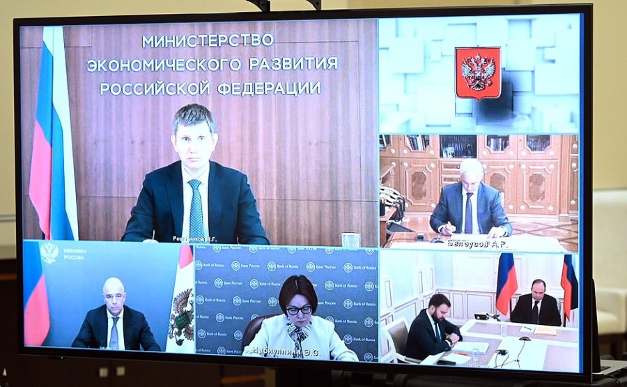 Kremlin ECO 2 XX 4 - Réunion sur les questions économiques - 27 juillet 2021 - 14H35